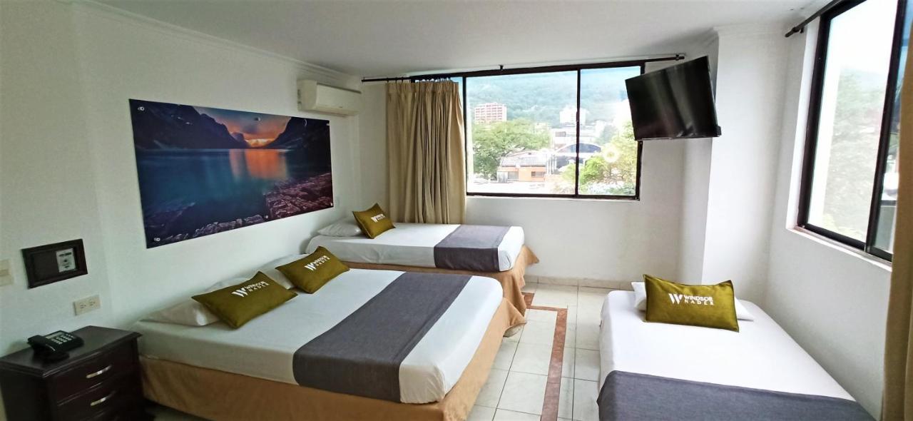 Hotel Windsor Plaza - Downtown Кали Экстерьер фото